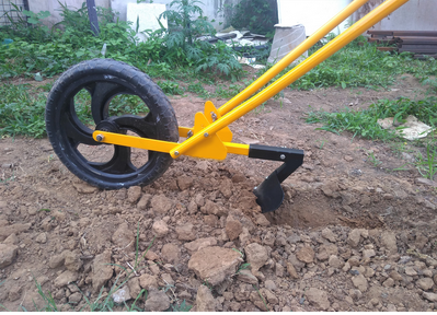 Wheel Hoe with 3 types of attachments