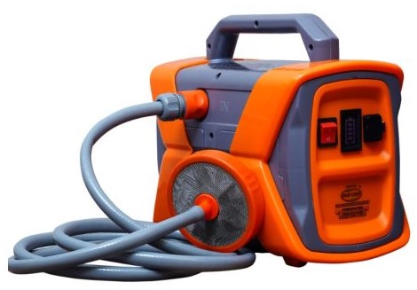 Double Bull Battery Operated Sprayer & Car Washer